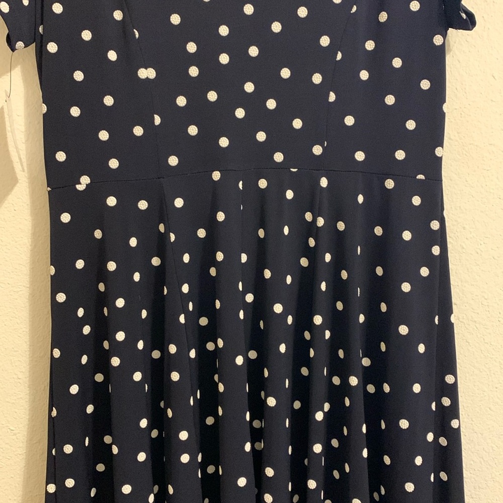 Croft & barrow size large v-neck navy blue polka dotted short sleeve dress - Picture 7 of 9